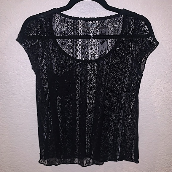 Basically NEW, Cute Black Lace/Knit Short Sleeve - Picture 2 of 3
